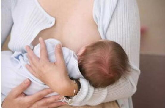 新生儿母乳喂养怎么调整？（宝宝一岁后，母乳喂养怎么调整？）