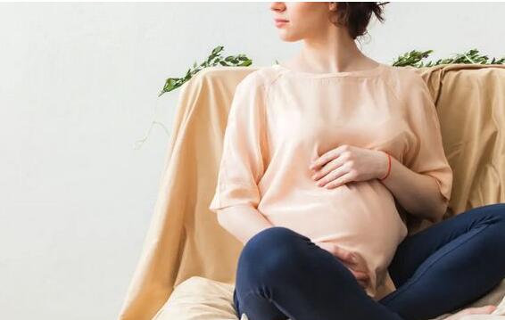 孕期情绪对胎儿的影响有多大？（孕期情绪对胎儿发育有影响吗？）