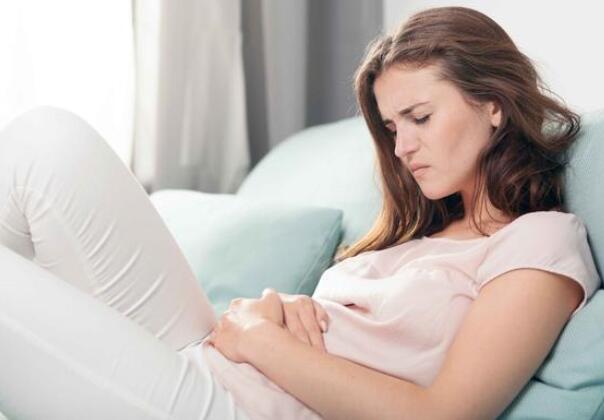怀孕第2个月如何应对早孕反应？这些问题需要注意（怀孕第2个月如何应对早孕反应）
