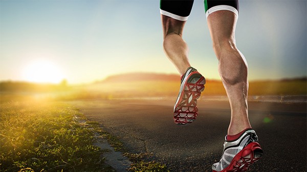 跑步减肥当心6个误区   选对合适的鞋子事半功倍