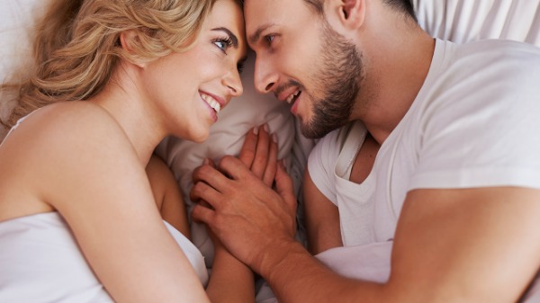 夫妻性爱注意事项，外国有哪些特别的性爱技巧？