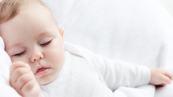 新生儿耳朵护理不当易感染？宝宝耳朵护理不当易感染