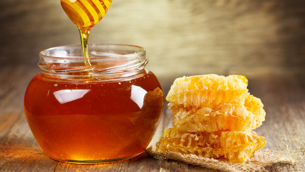 婴幼儿吃蜂蜜需要注意什么？婴儿吃蜂蜜的“五注意”