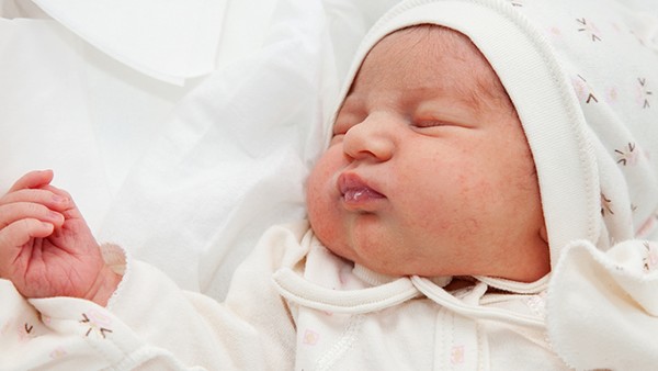 胎心率可预测宝宝发育      宝宝胎心率正常值范围是多少