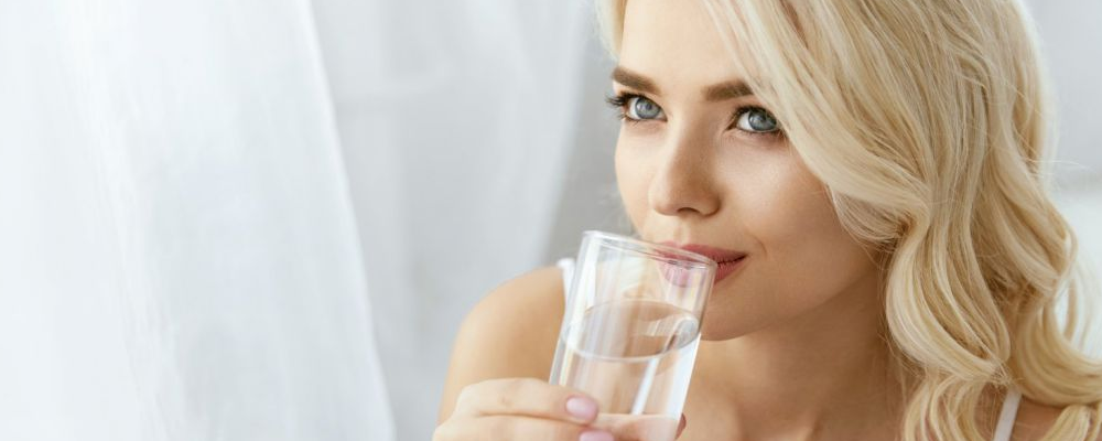 喝水有讲究 科学喝水得牢记这6点