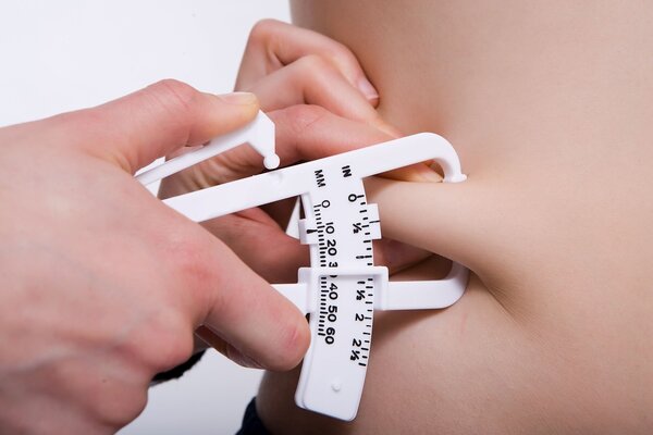 你的体脂率比猪还高，3个方法把它“拉下来”