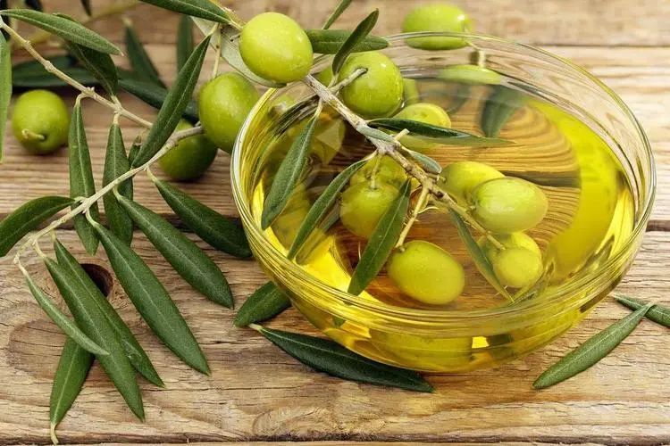 为了脑健康多吃橄榄油