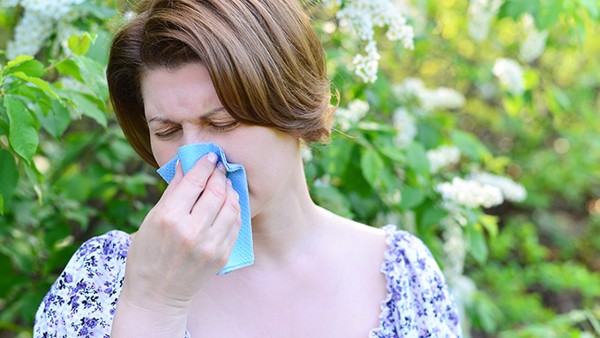 感冒、鼻塞、打喷嚏、流黄色鼻涕、咳嗽怎么办？（感冒、鼻塞、咳嗽怎么办）