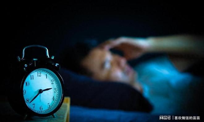 早睡早起真的是健康的保证吗？（早睡早起真的健康吗）