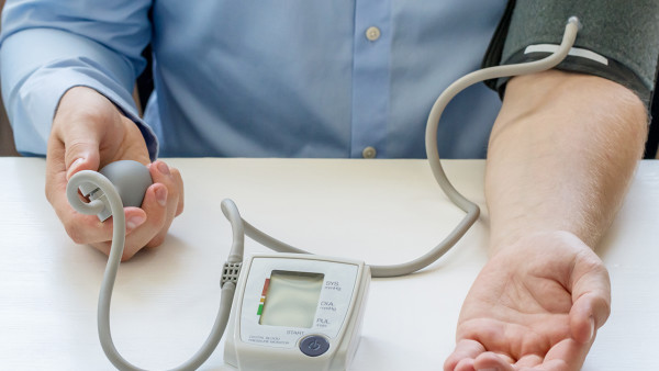 低血压尿毒症怎么治