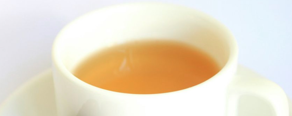 喝浓茶会喝出贫血？提醒中老年人：这4种茶或比酒还伤身！